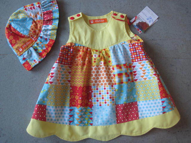 Baby-Kleidchen Größe 68 mit Sonnenhut