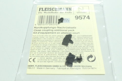 Fleischmann 9574 2x Kurzkupplungs-Nachrüstsatz