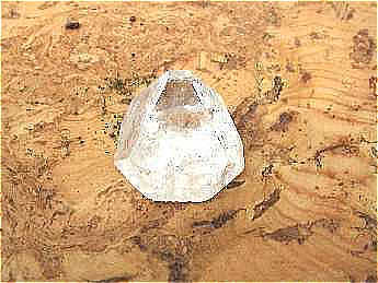 Mineralien - Apophyllit (Einzelkristall), klein