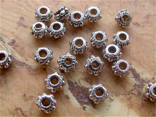 Tibetische Perlen - "Spacer-Perle, 5mm, wellig, Antik-Silber"