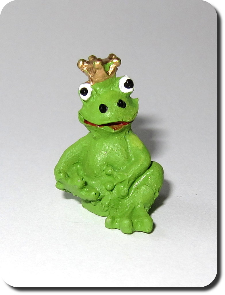 miniatur frosch mit krone 1  miniaturen  holzdeko