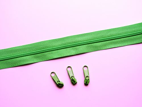Endlosreißverschluss 1m apfelgrün (inkl. 3 Zipper)