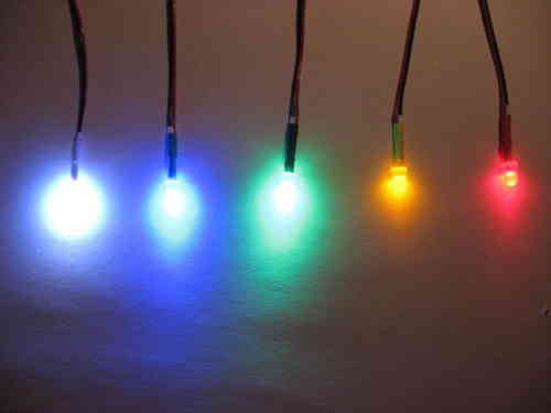 LED D=10mm Klar mit Kabel fertig verlötet verschieden Farben und Spannungen wählbar