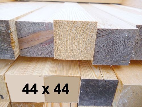 Lärchenholz Latten 44 x 44 mm, aus Sibirischer Lärche in B-C Sortierung